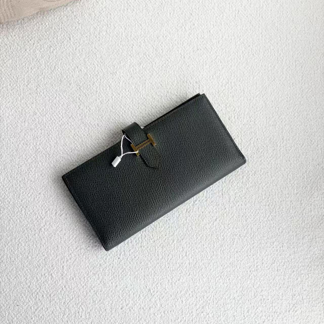 Hermès - Bearn - Epsom leather - Deep Green with Gold-Tone Hardware