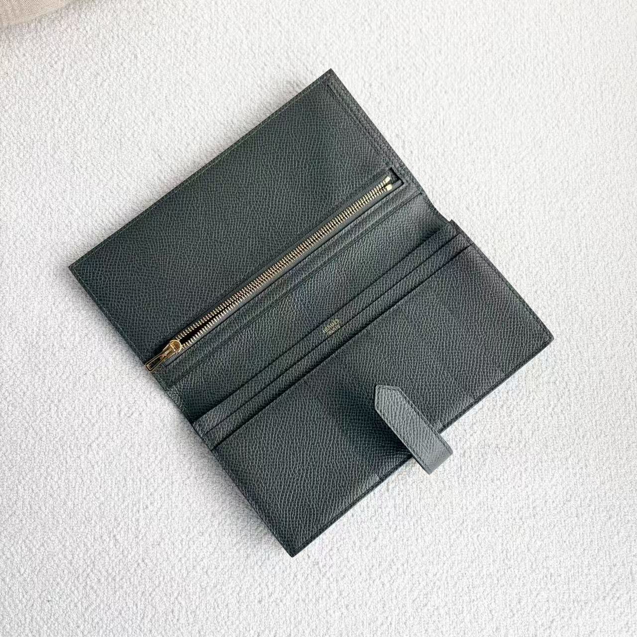Hermès - Bearn - Epsom leather - Deep Green with Gold-Tone Hardware