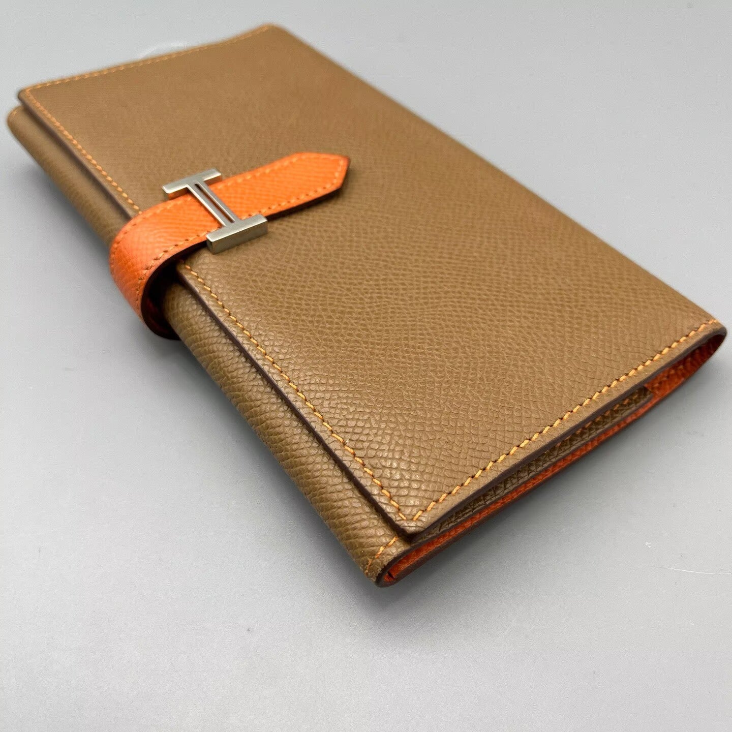 Hermès - Bearn - Grained leather - Gold Brown with Orange Interior and Accent - (Standard)