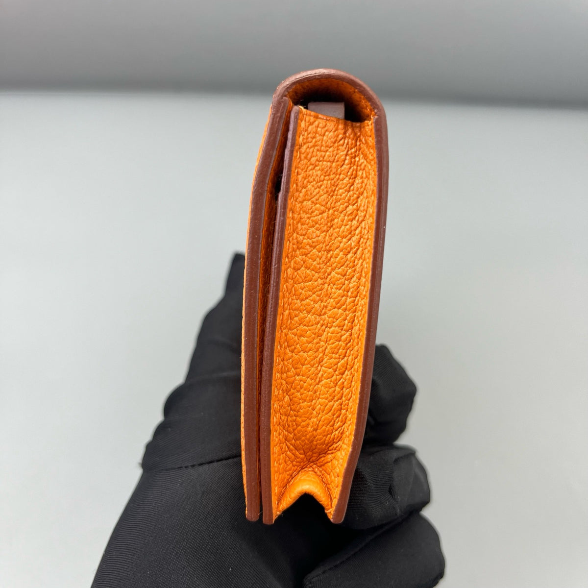 Hermes - Bi-fold Wallet - Leather - Orange