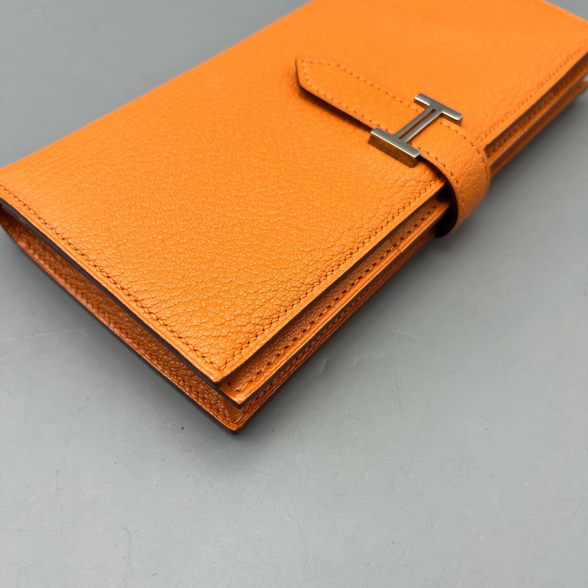 Hermes - Bi-fold Wallet - Leather - Orange