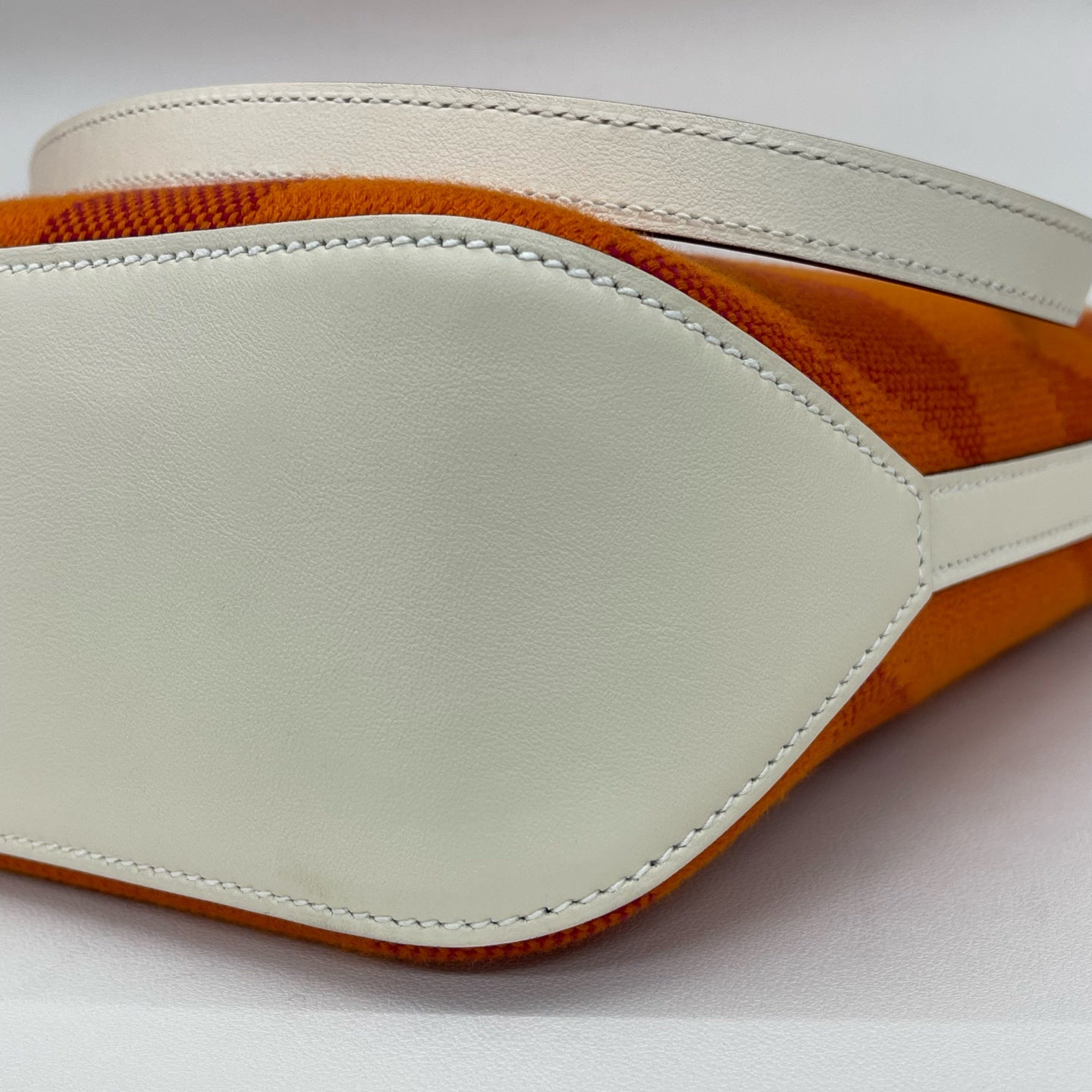 Hermès - Cabas 27 - Canvas with smooth leather trim - Orange with White accents - (Small)