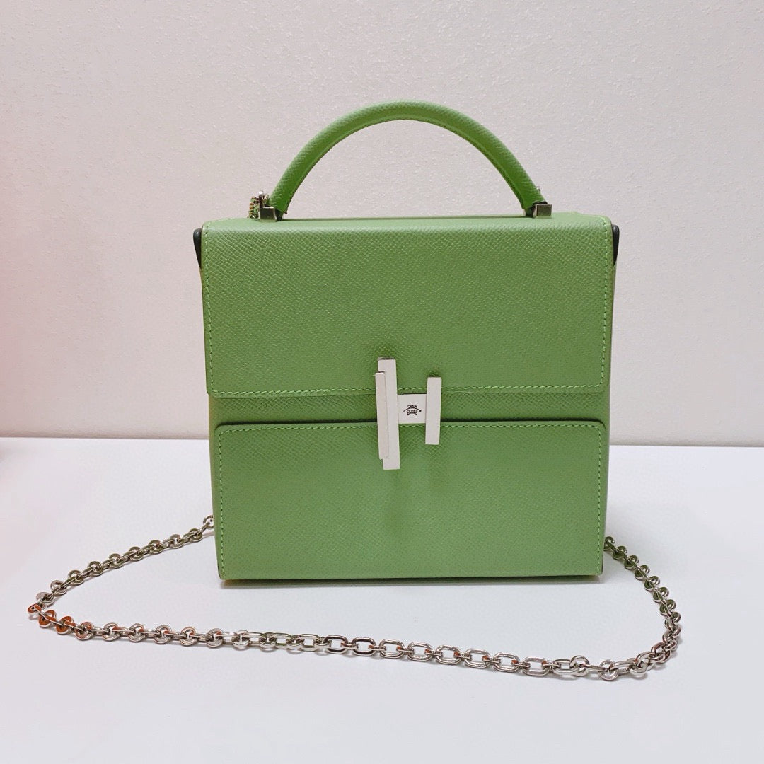 Hermès - Cinhetic big 3i - Grained leather - Avocado Green - (mini)