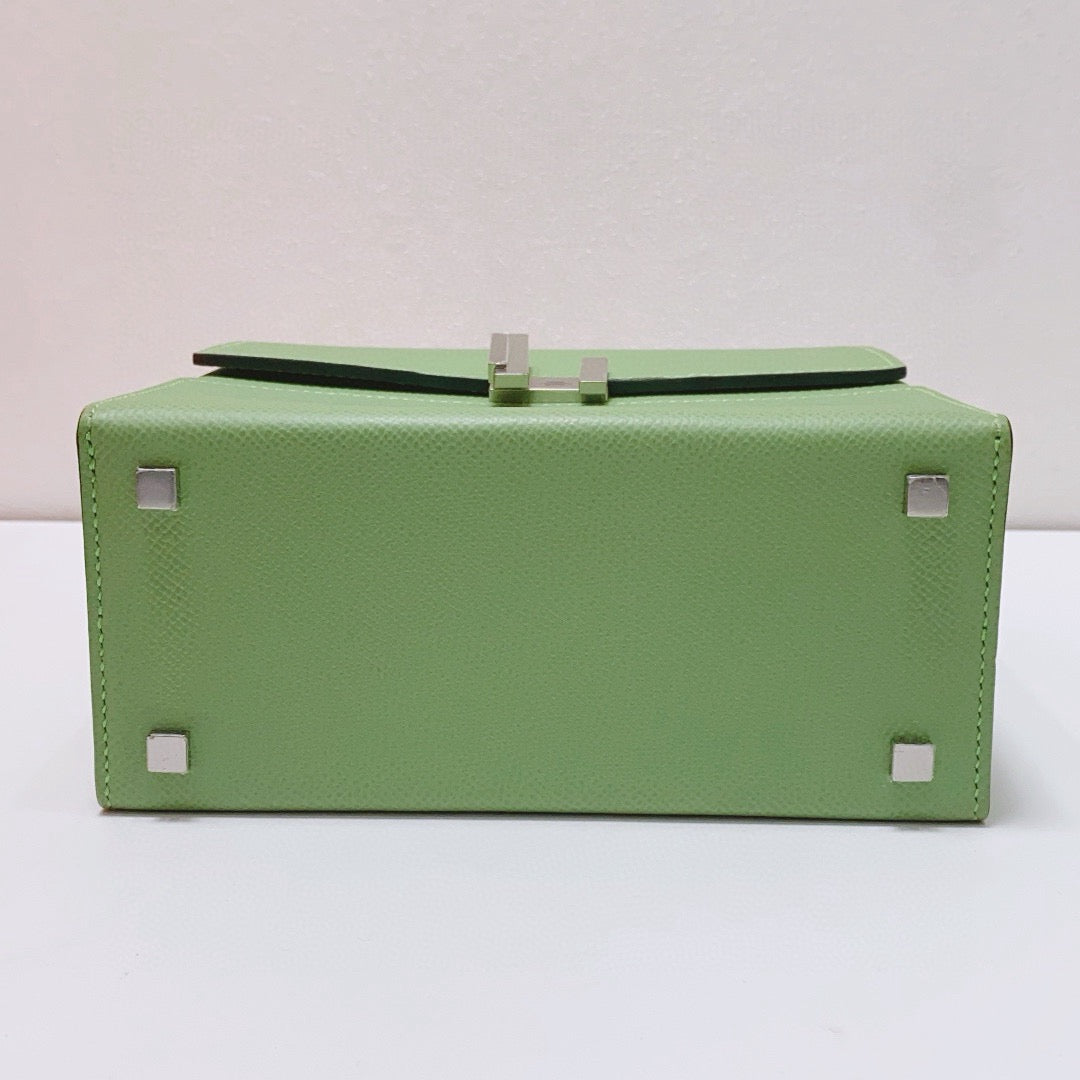 Hermès - Cinhetic big 3i - Grained leather - Avocado Green - (mini)
