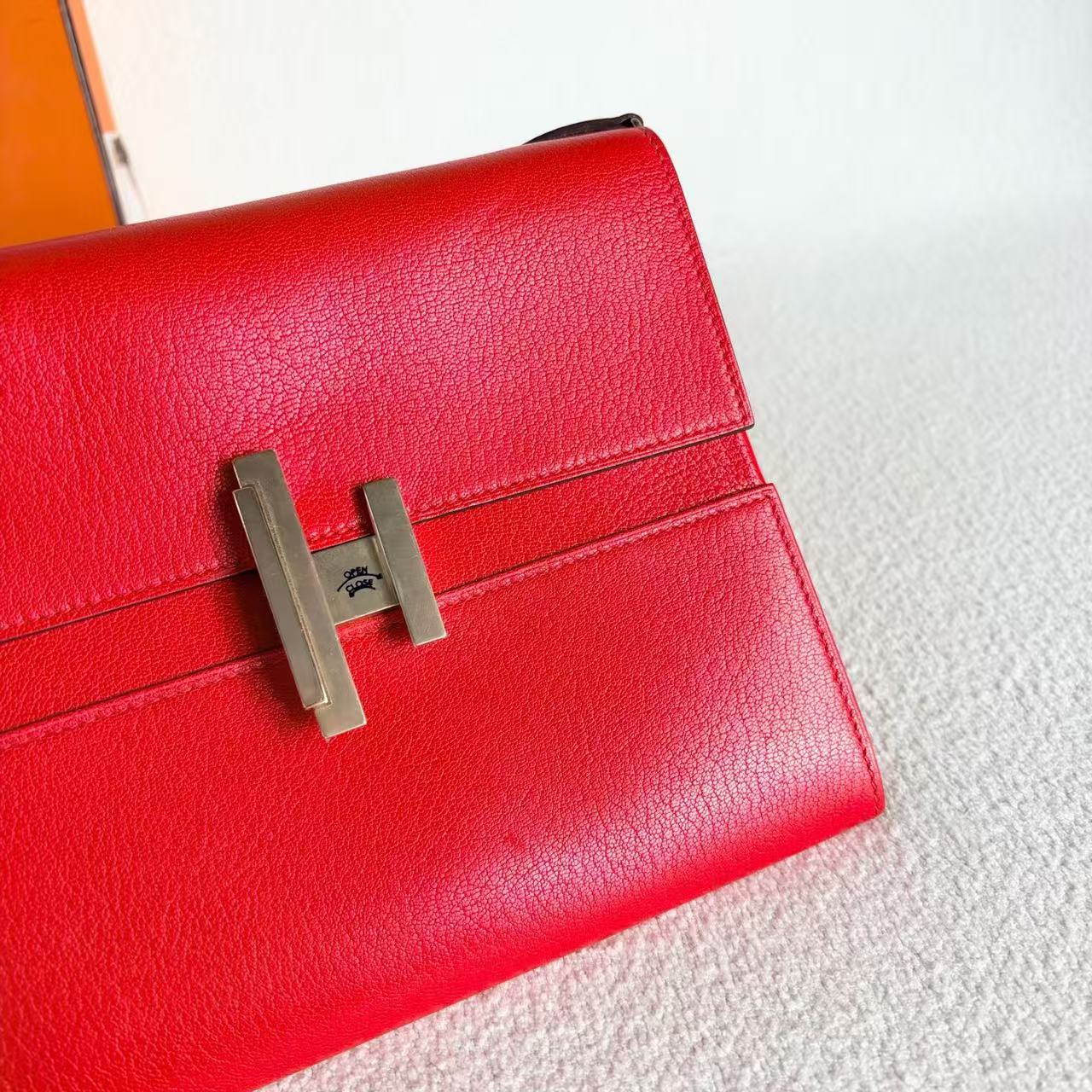Hermès - Cinhetic to go - Goatskin leather - Red with Gold-Tone Hardware - (mini)