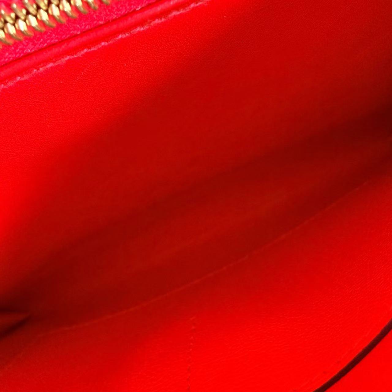 Hermès - Cinhetic to go - Goatskin leather - Red with Gold-Tone Hardware - (mini)
