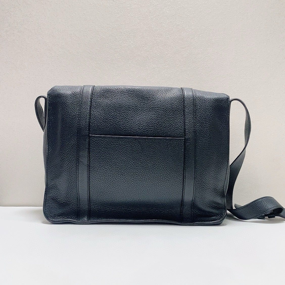 Hermès - Classic Messenger Bag - Taurillon Clemence leather - Navy - (medium)