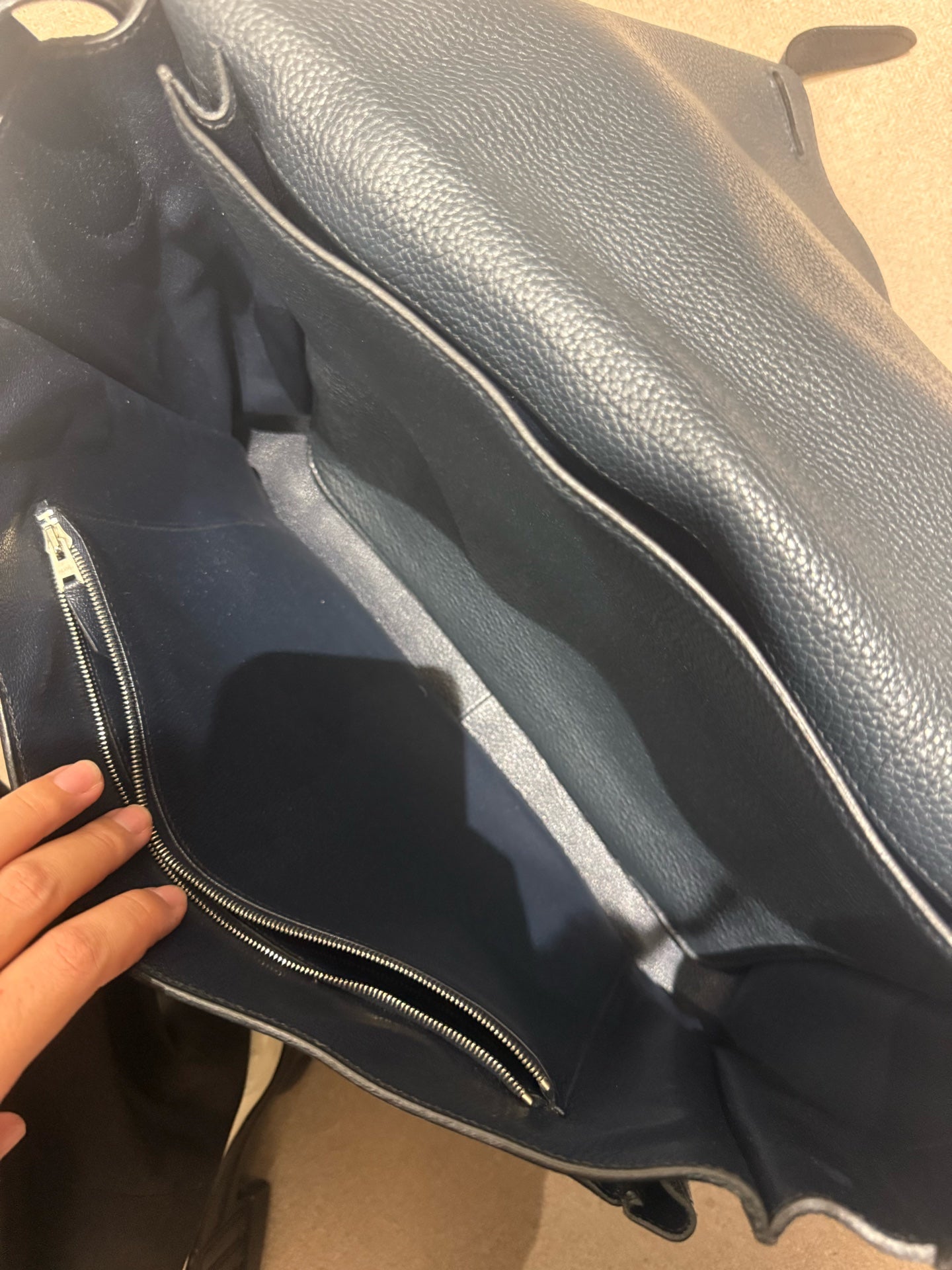 Hermès - Classic Messenger Bag - Taurillon Clemence leather - Navy - (medium)