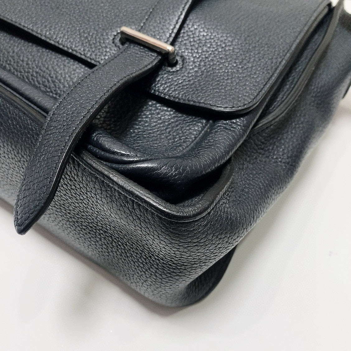 Hermès - Classic Messenger Bag - Taurillon Clemence leather - Navy - (medium)