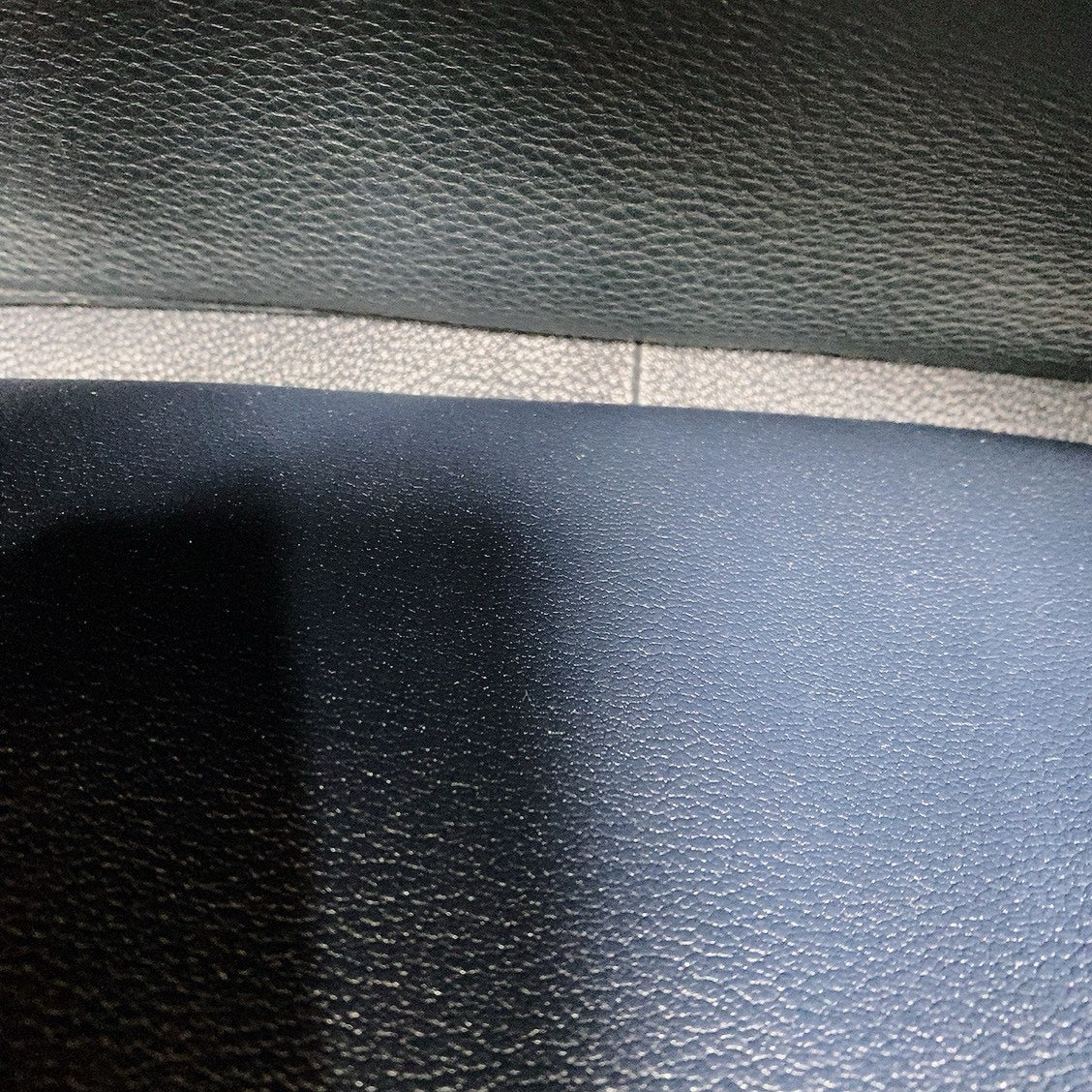 Hermès - Classic Messenger Bag - Taurillon Clemence leather - Navy - (medium)