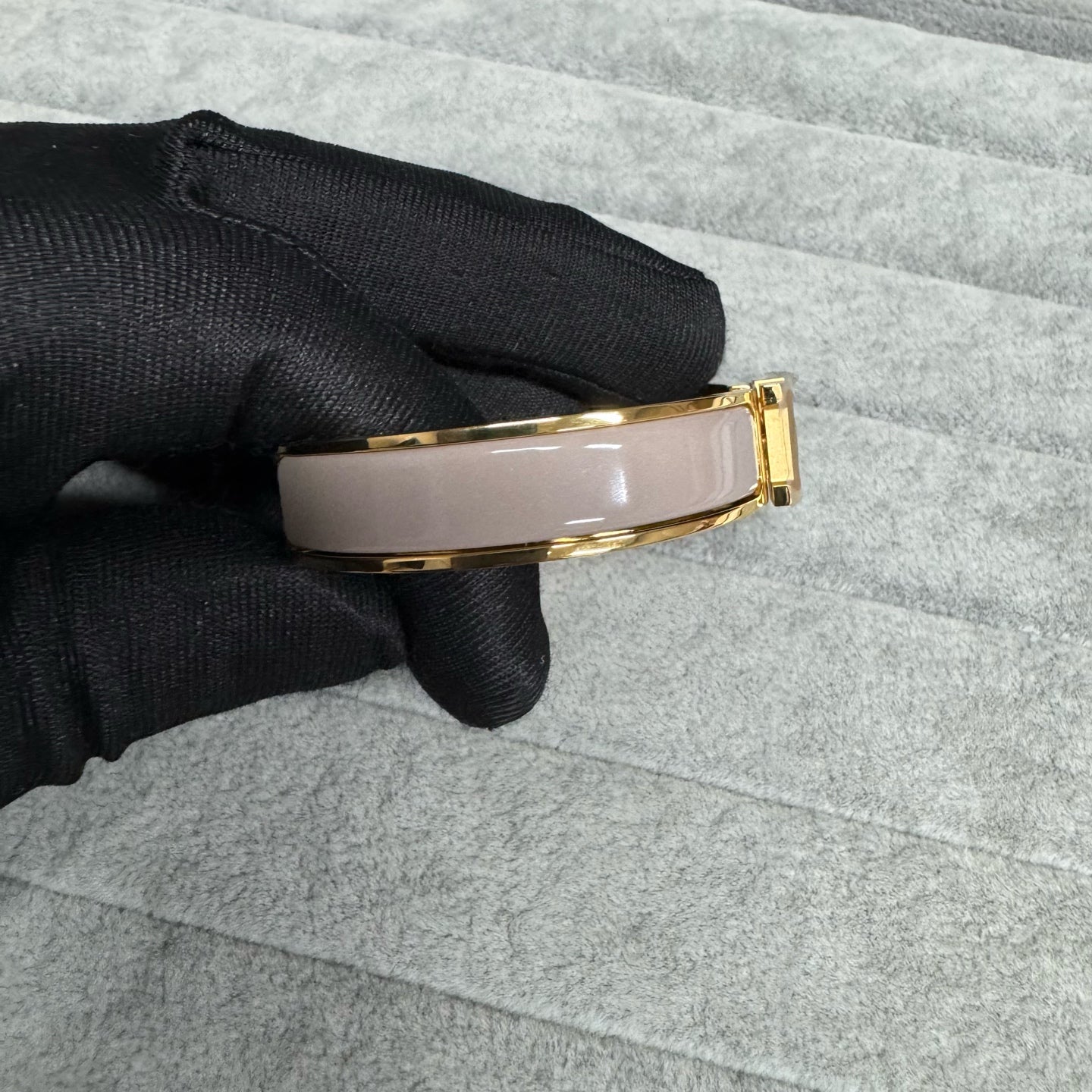Hermès - Clic H - Gold plated - Beige - (Other)