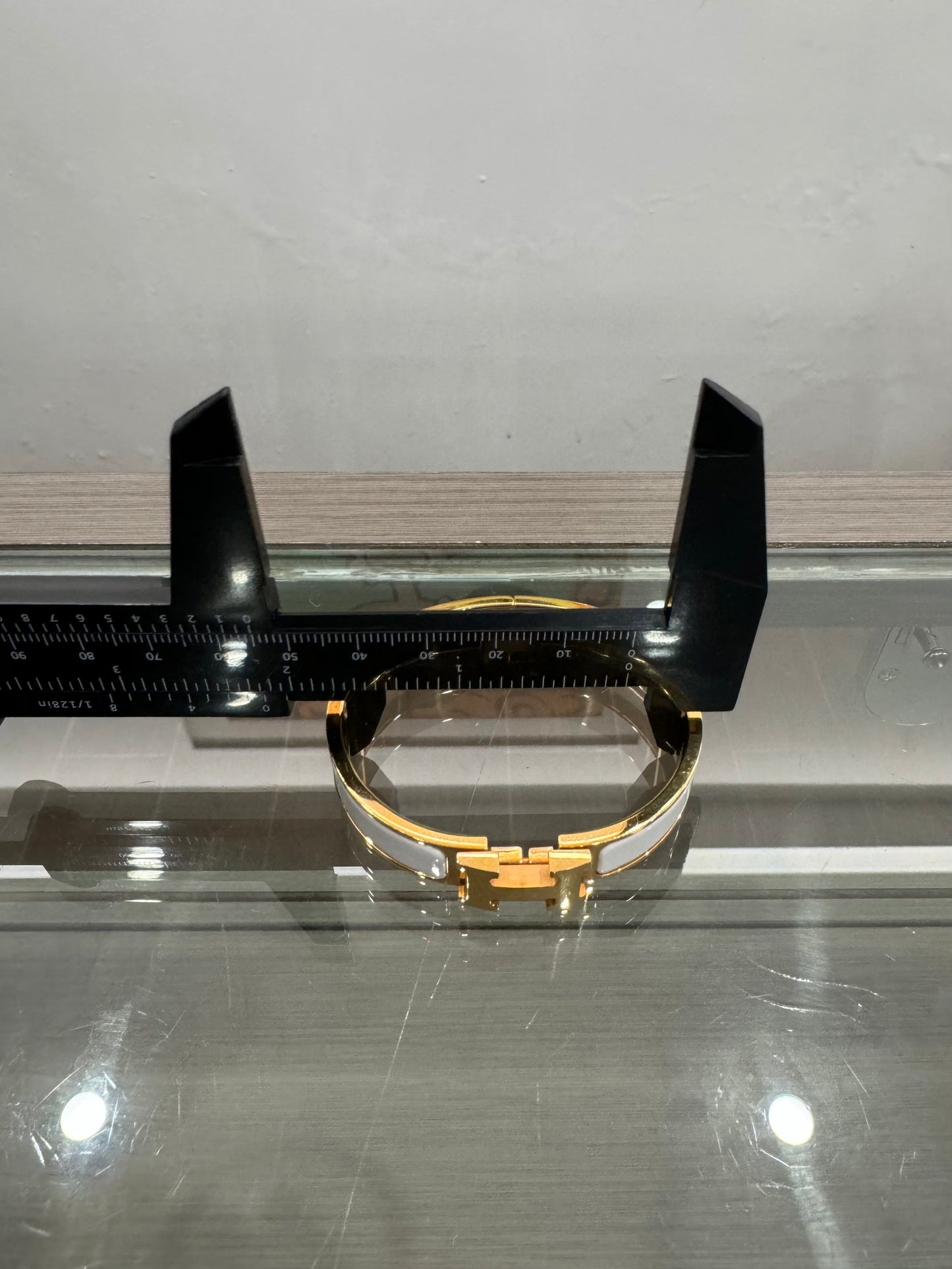 Hermès - Clic H - Gold plated - White - (PM)