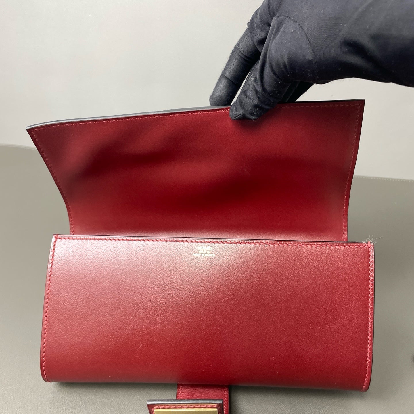 Hermès - Collier de Chien Clutch - Leather - Burgundy - (small)