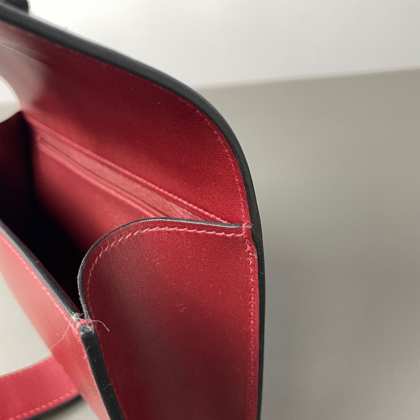 Hermès - Collier de Chien Clutch - Leather - Burgundy - (small)