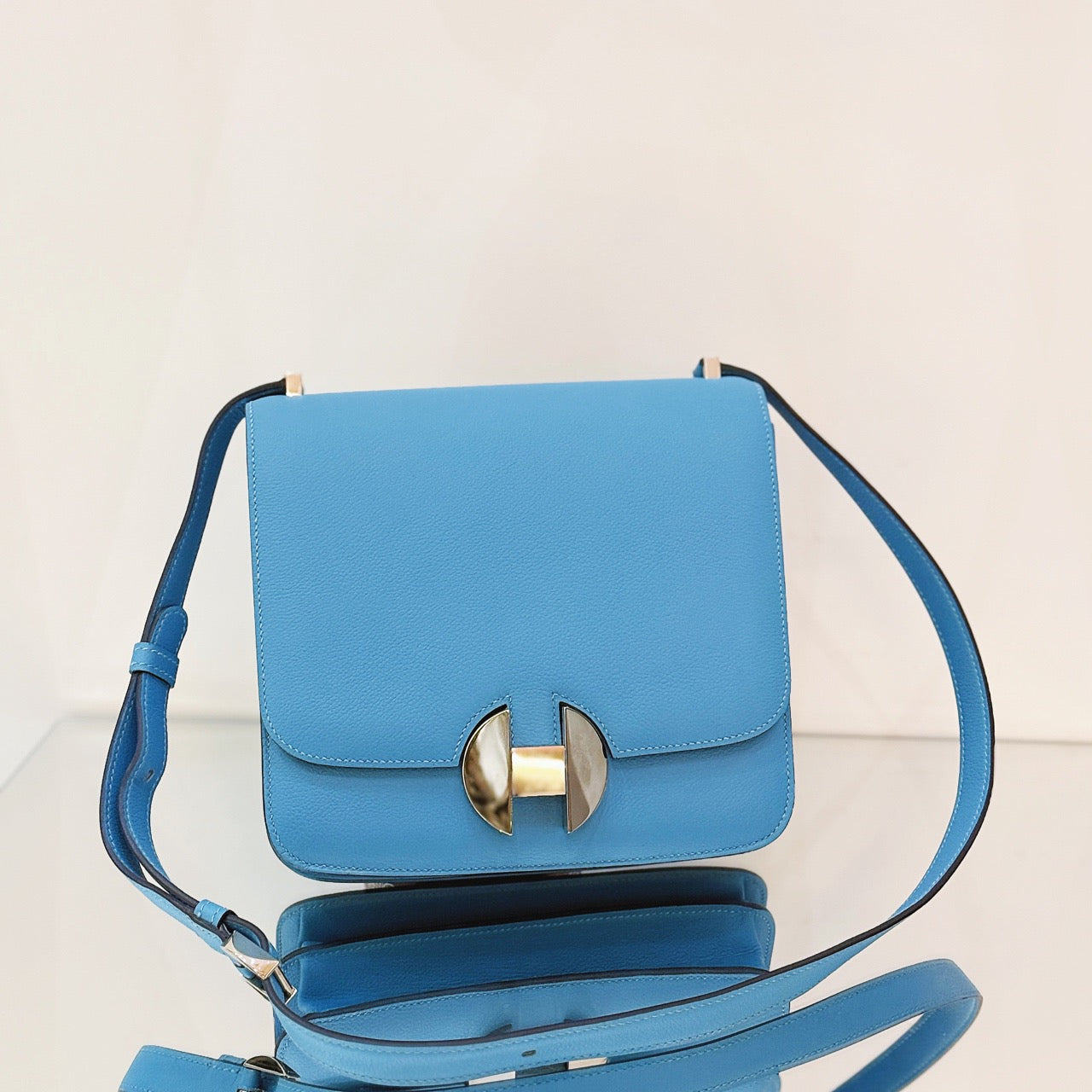 Hermès - Constance - Evercolor leather - Northern Blue - (medium)