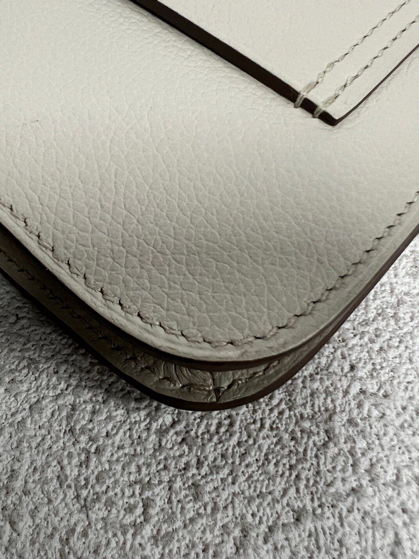 Hermes - Constance - Leather - White - (small)