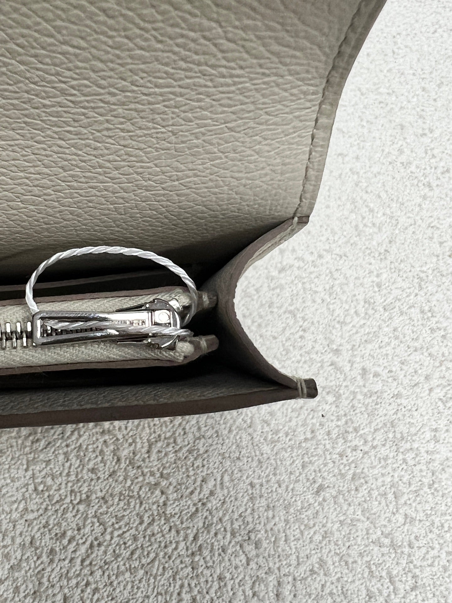 Hermes - Constance - Leather - White - (small)