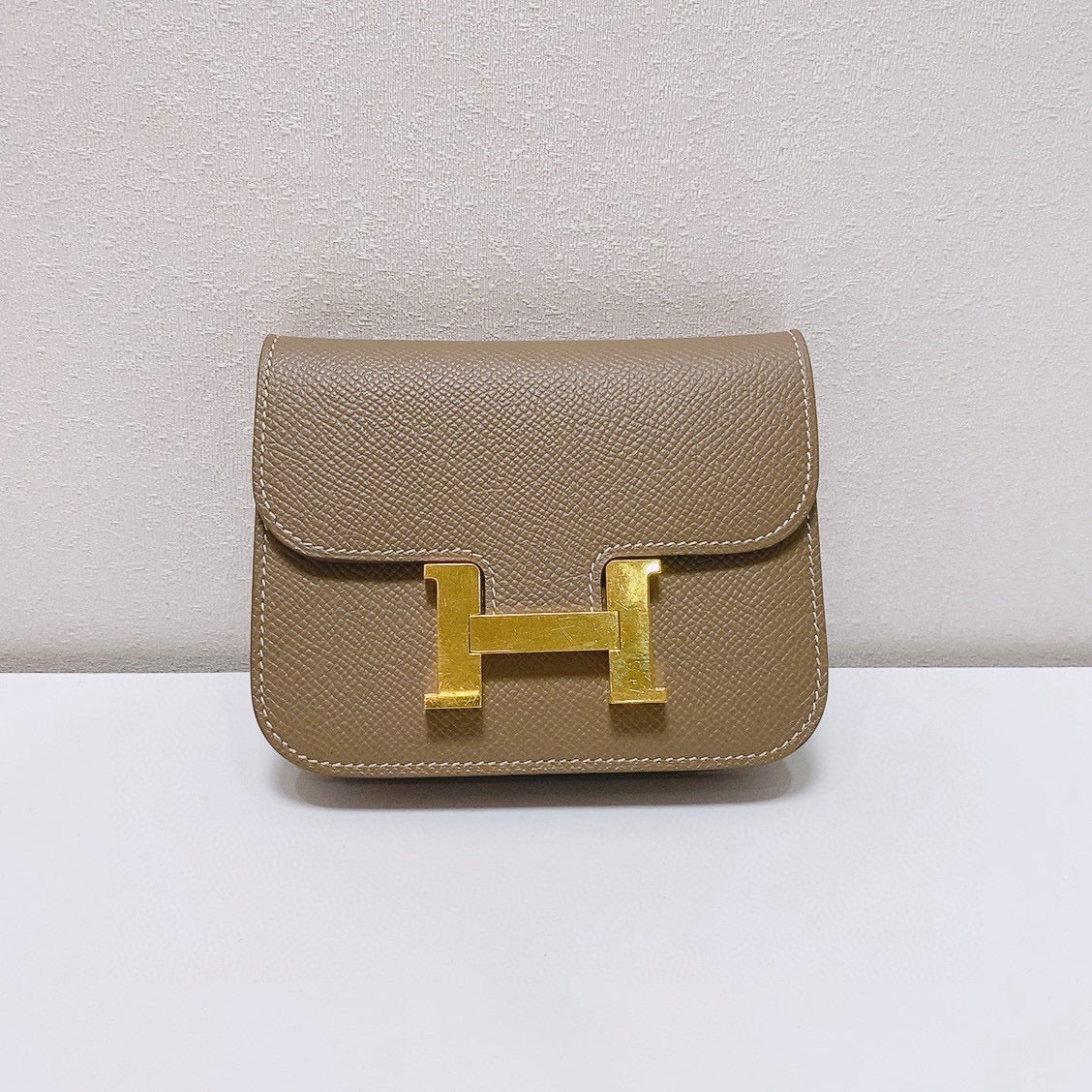 Hermès - Constance Slim - Epsom leather - Elephant Grey with Gold-Tone Hardware - (mini)
