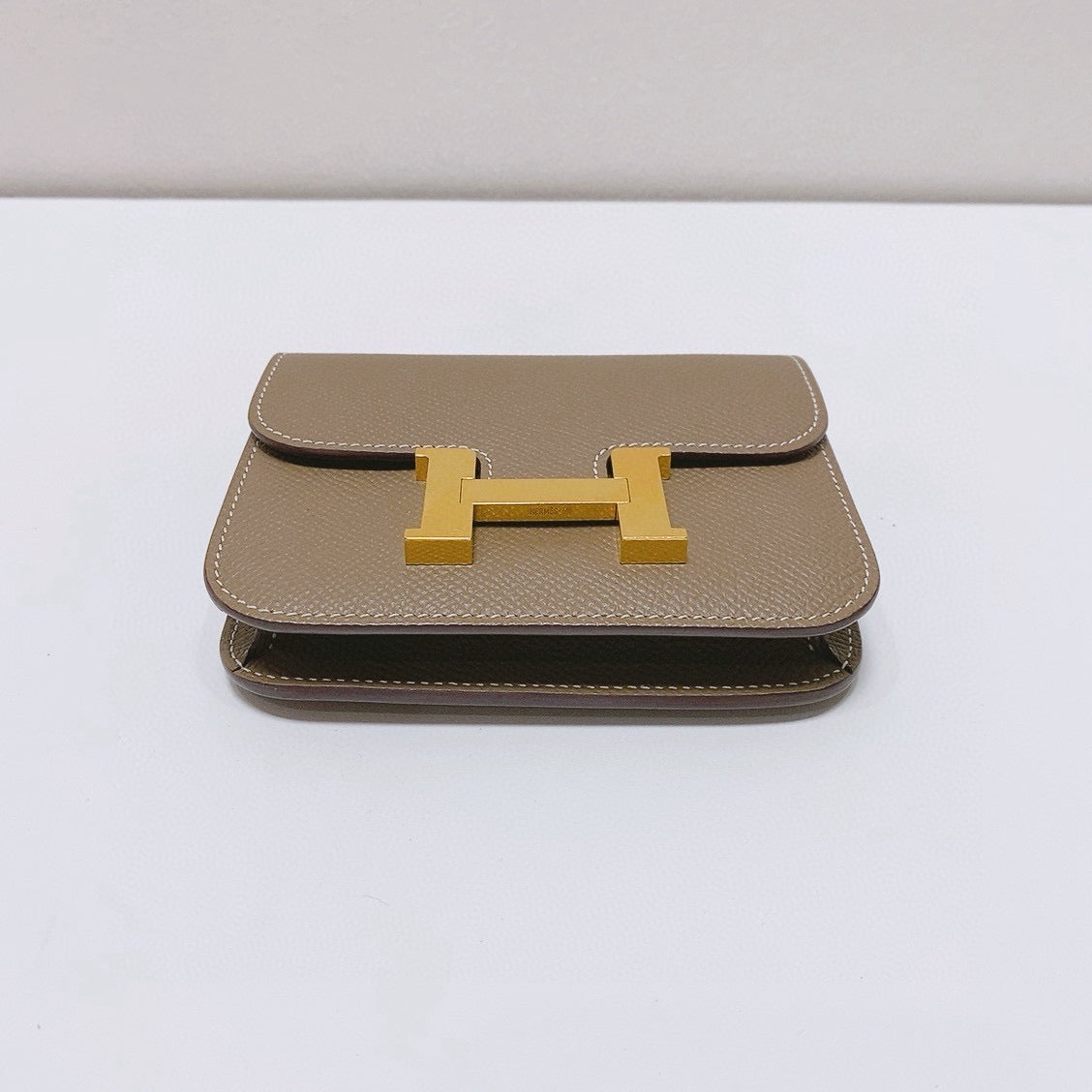Hermès - Constance Slim - Epsom leather - Elephant Grey with Gold-Tone Hardware - (mini)