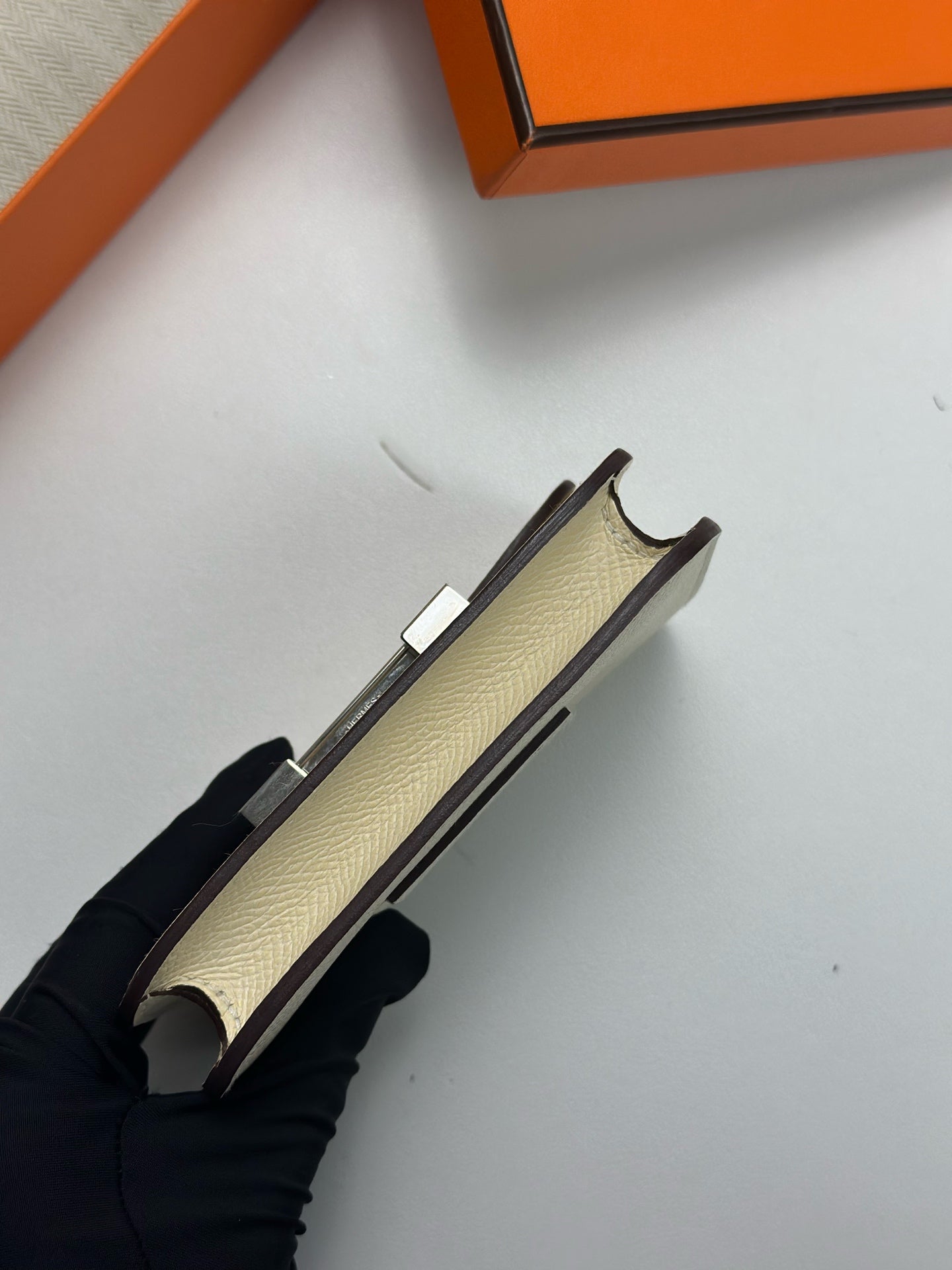 Hermès - Constance Slim - Leather - Beige - (mini)