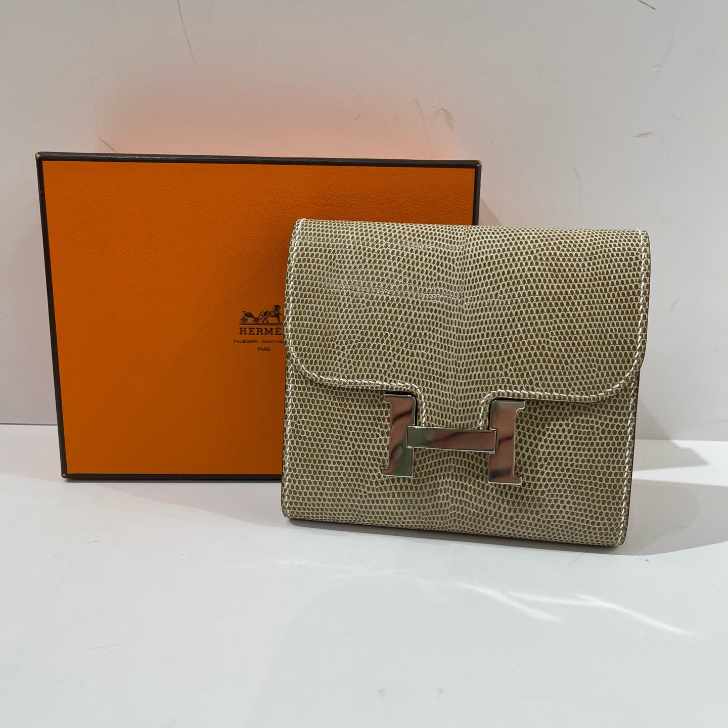Hermès - Constance Wallet - Lizard skin - Beige