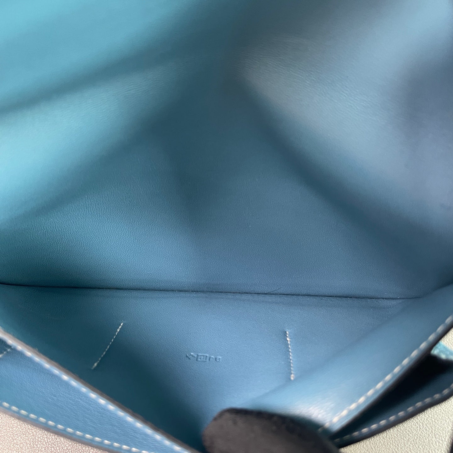 Hermès - Dogon - Leather - Blue - (medium)