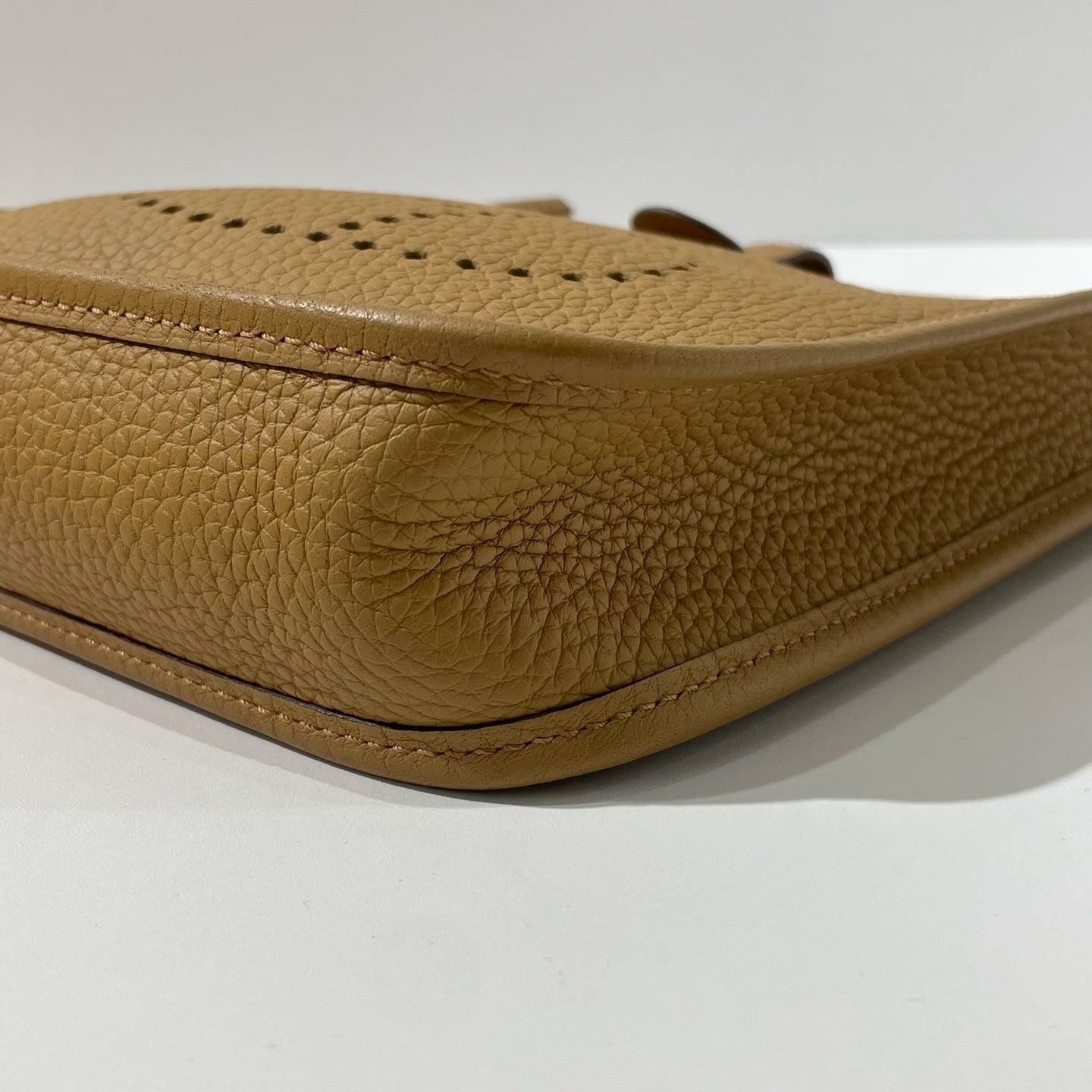 Hermès - Evelyne 16 - Clemence leather - Biscuit - (mini)