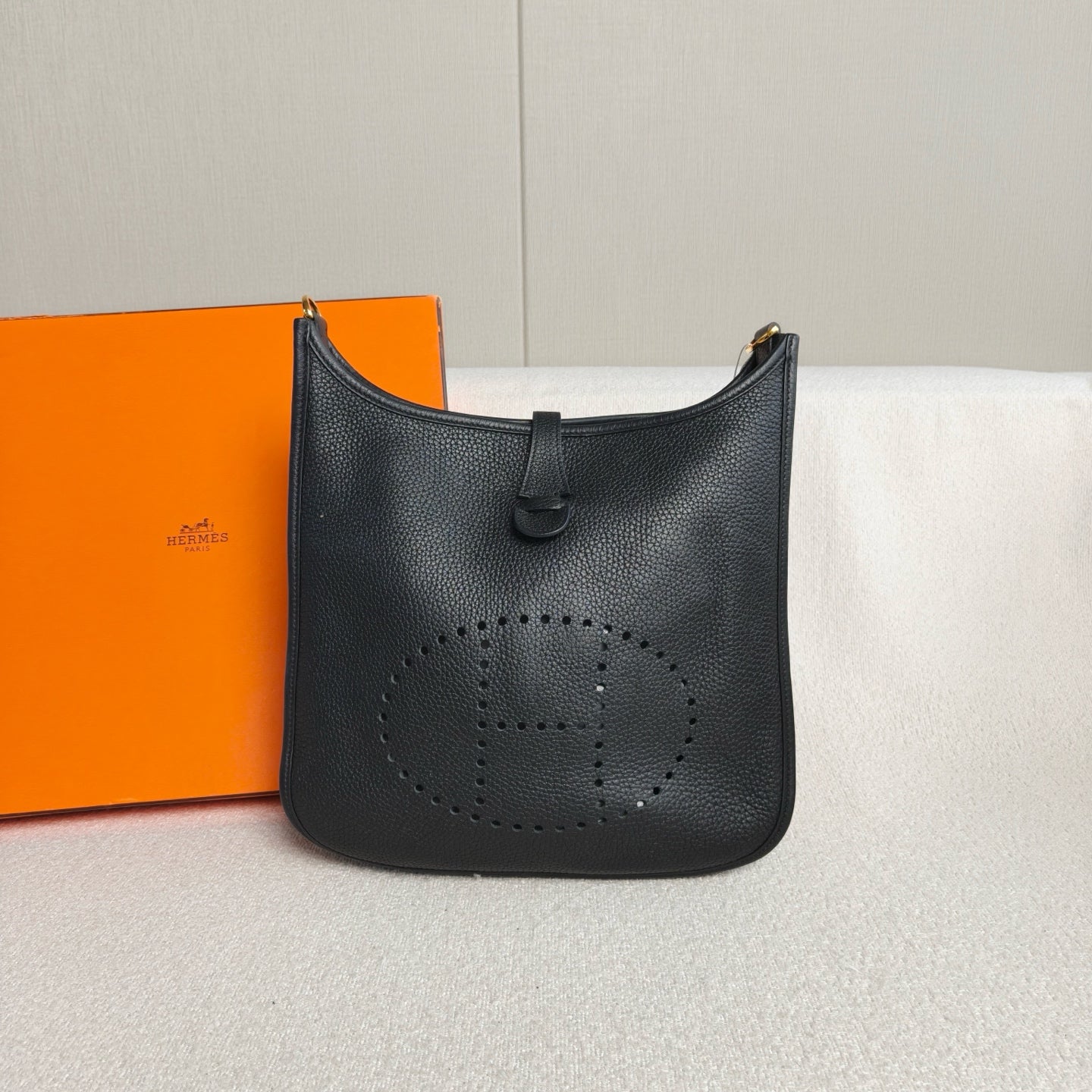 Hermès - Evelyne 29 - Togo leather - Black - (medium)