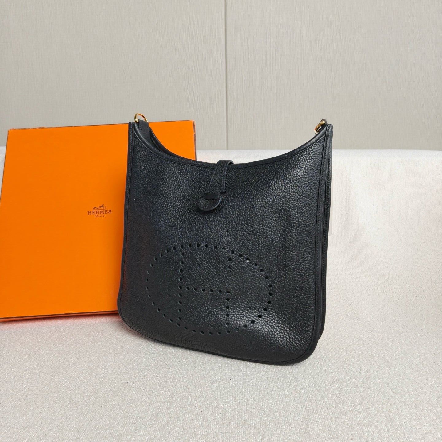 Hermès - Evelyne 29 - Togo leather - Black - (medium)