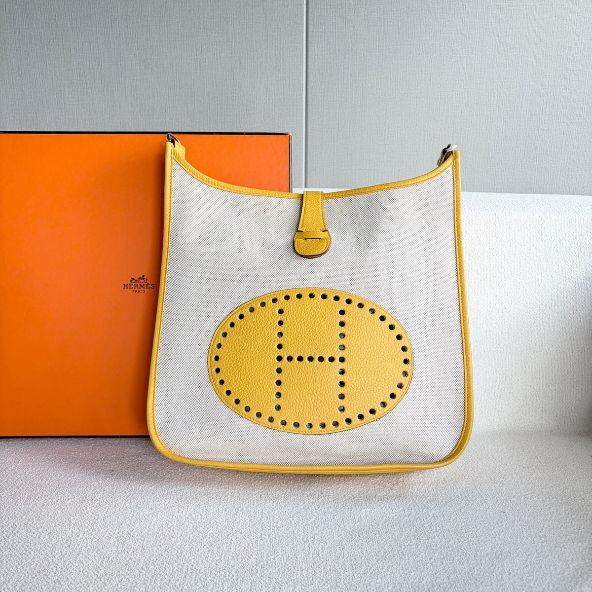 Hermes - Evelyne 33 - Cloth - Yellow - (large)
