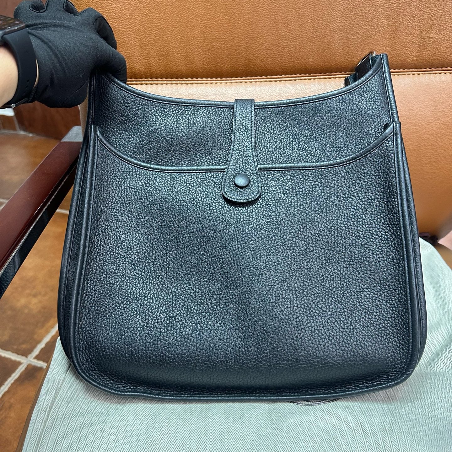 Hermès - Evelyne - Leather - Black - (medium)