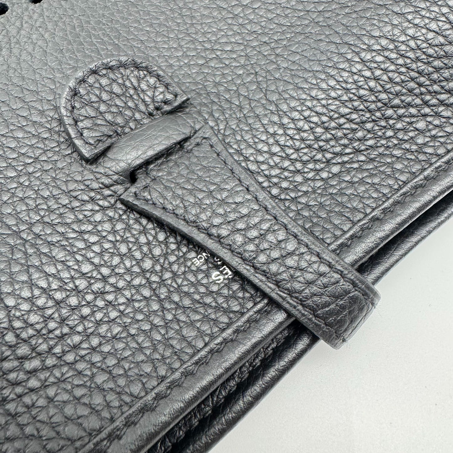 Hermès - Evelyne - Leather - Black - (medium)