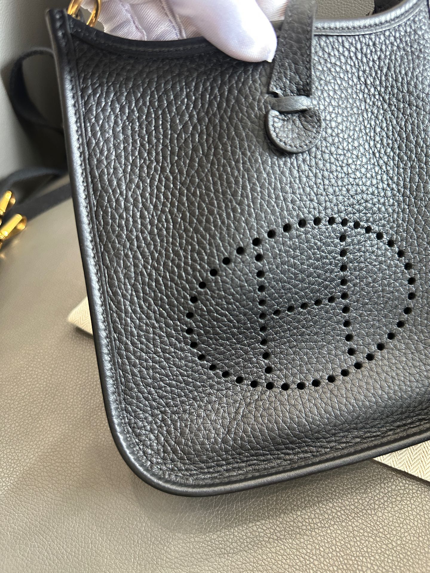 Hermès - Evelyne - Leather - Black - (mini)