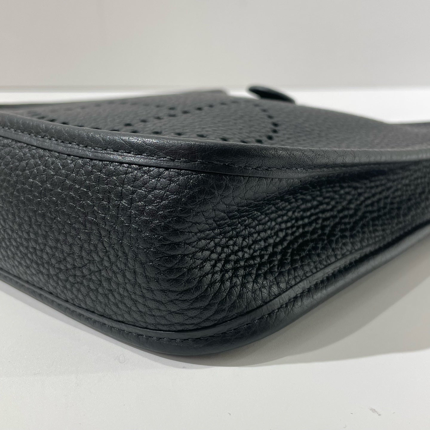 Hermès - Evelyne - Leather - Black - (mini)
