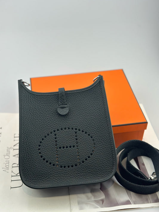 Hermès - Evelyne - Leather - Green - (mini)