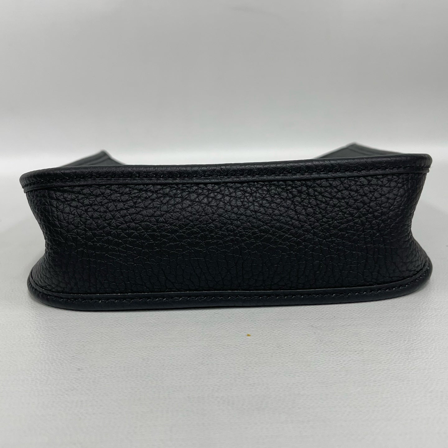 Hermès - Evelyne Mini 16 - Togo leather - Black with Silver-Tone Hardware - (mini)