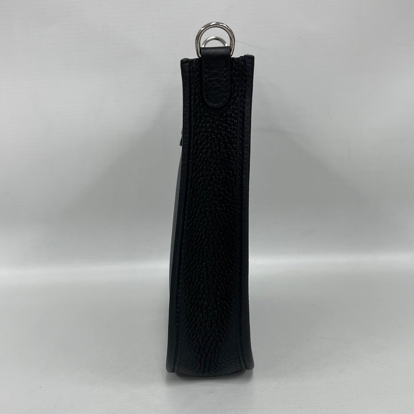 Hermès - Evelyne Mini 16 - Togo leather - Black with Silver-Tone Hardware - (mini)