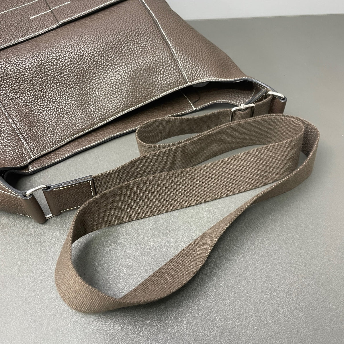 Hermes - Good News - Leather - Grey