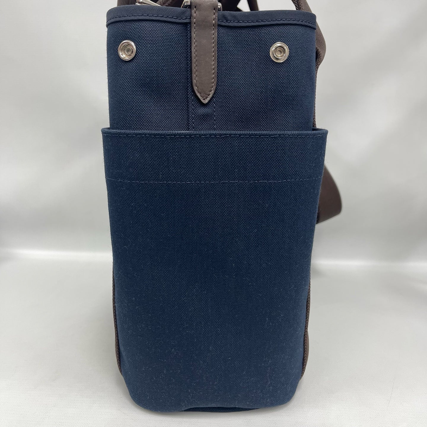 Hermès - Groom Equestrian Bag - Canvas with Leather Trim - Navy Blue with Brown and Orange Accents - (medium)