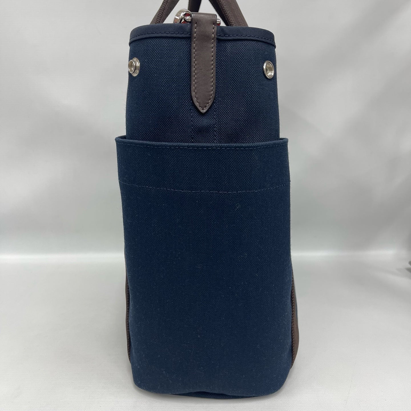 Hermès - Groom Equestrian Bag - Canvas with Leather Trim - Navy Blue with Brown and Orange Accents - (medium)