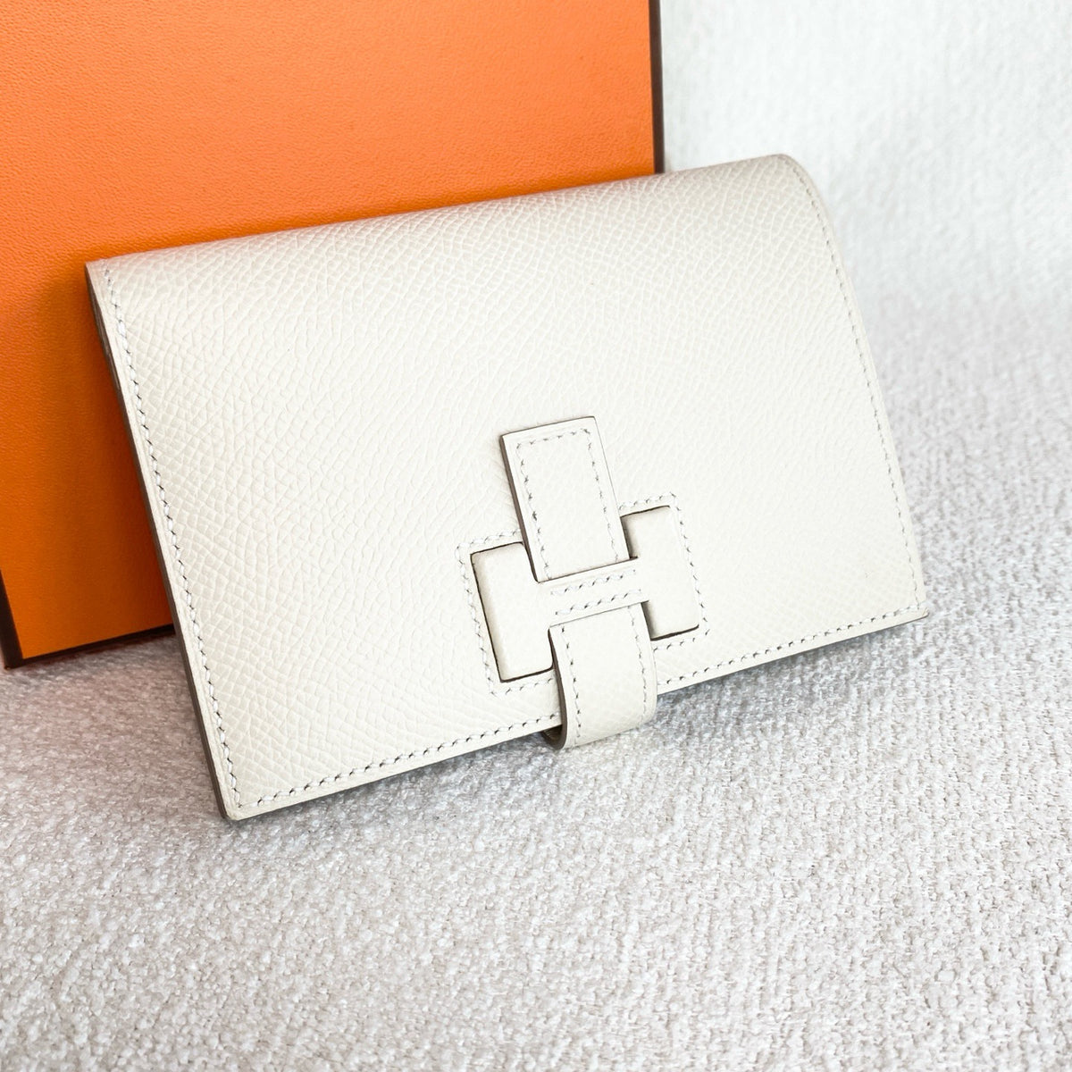 Hermes - H Passant Short Wallet - Leather - Beige