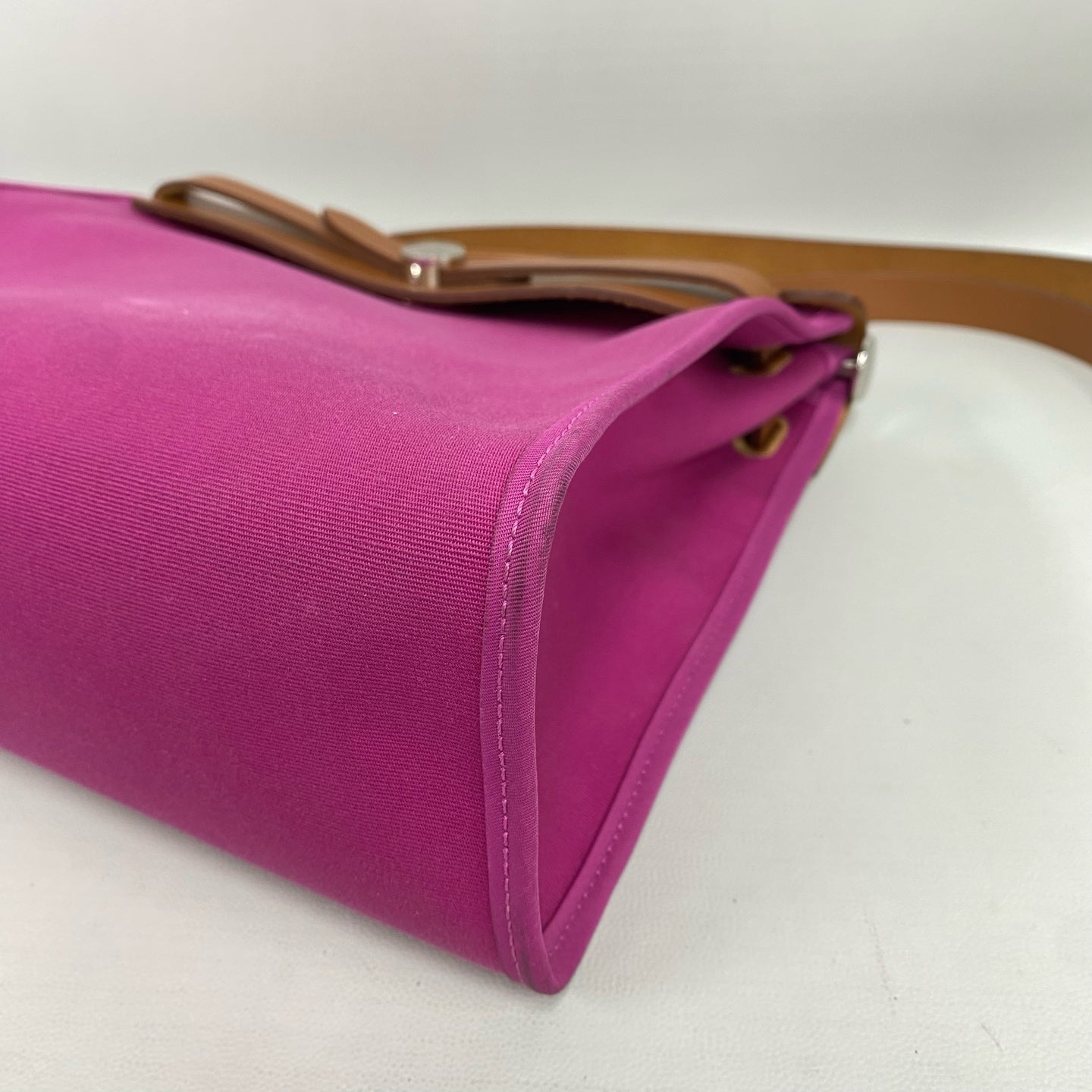 Hermès - Herbag 31 - Canvas and Hunter leather - Fuchsia Pink and Tan - (medium)