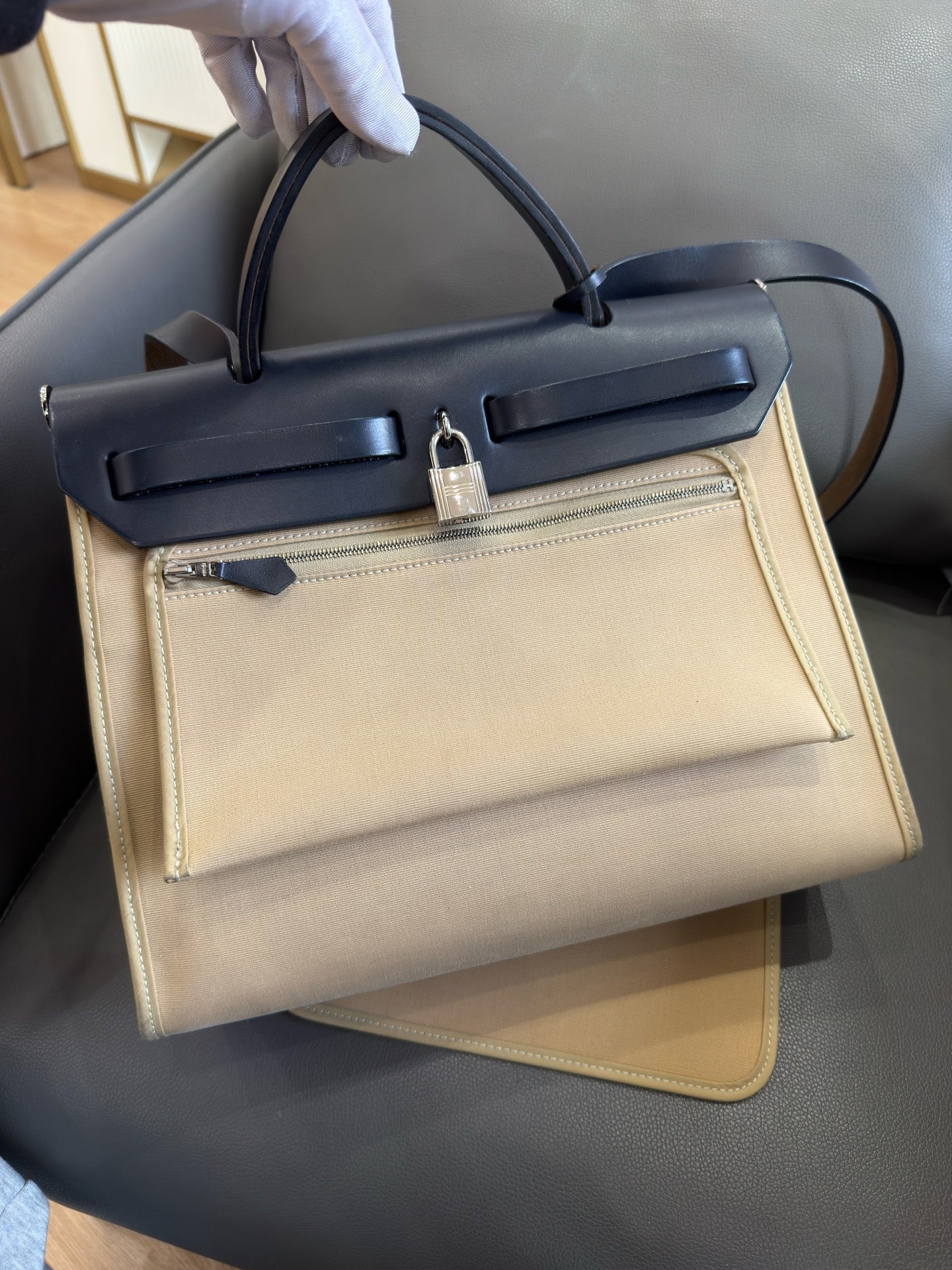 Hermès - Herbag 31 - Canvas and Leather - Beige and Navy - (Medium)