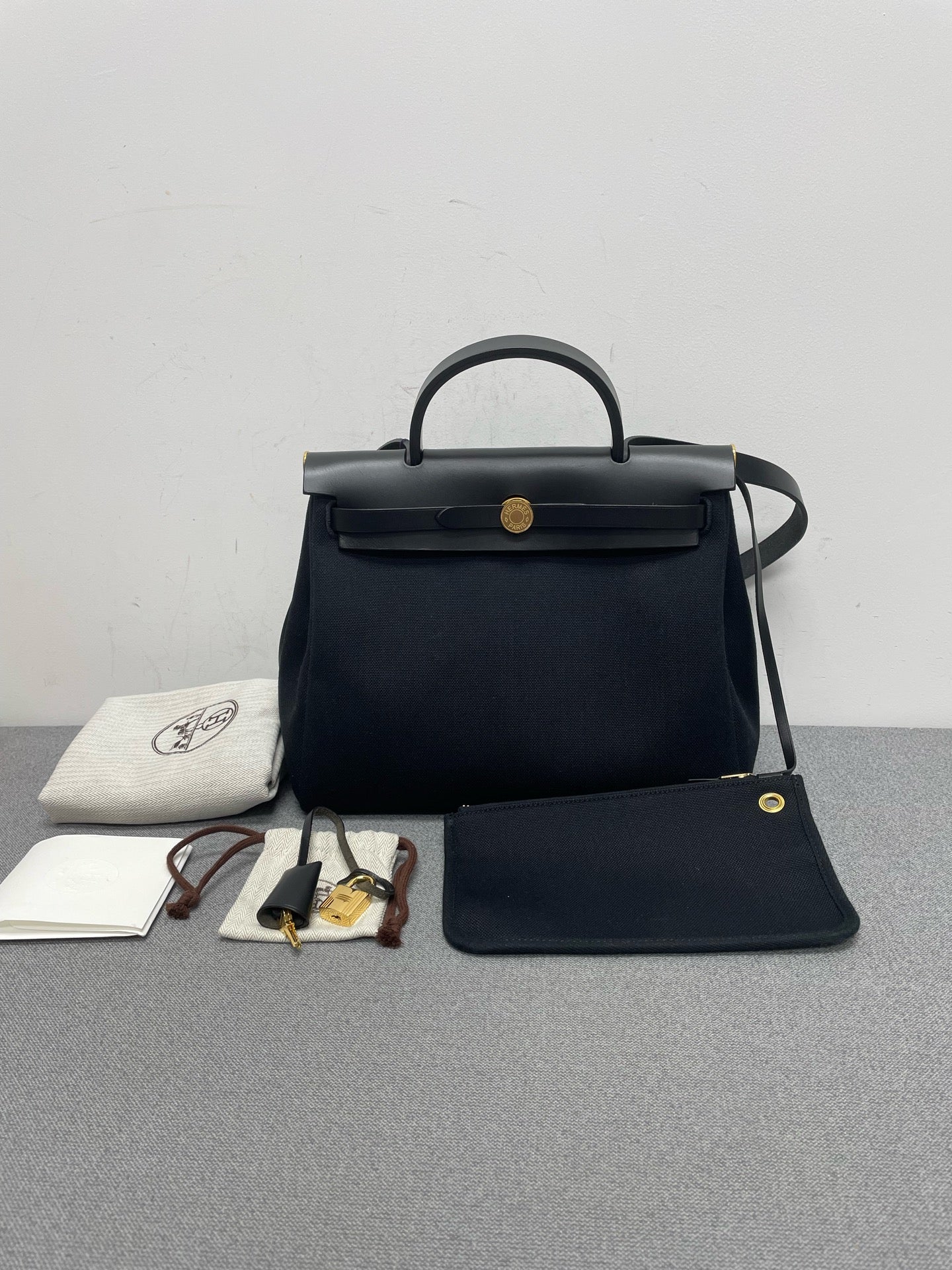 Hermès - Herbag 31 - Cloth - Black - (medium)