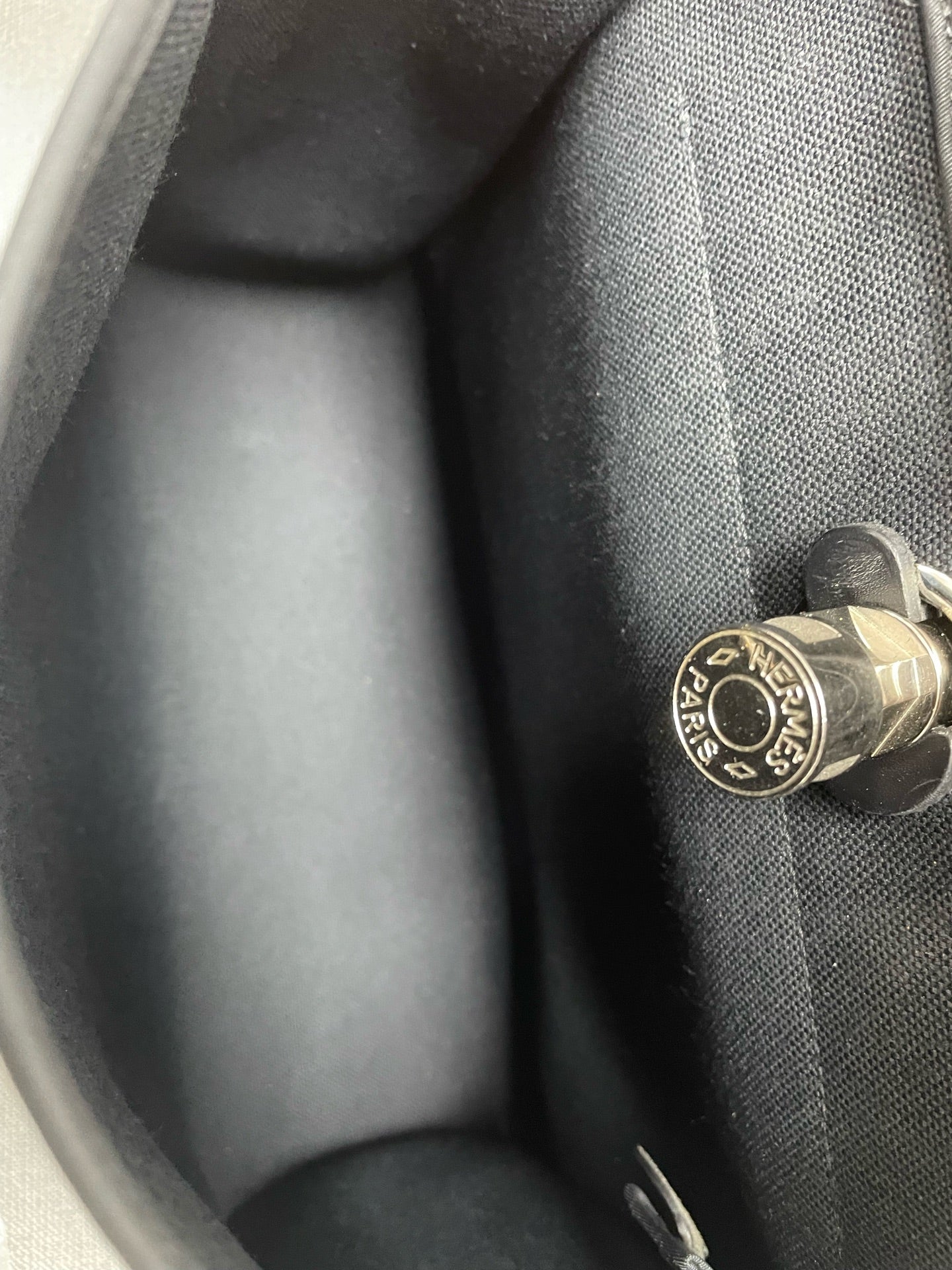Hermes - Herbag 31 - Leather - Black - (medium)