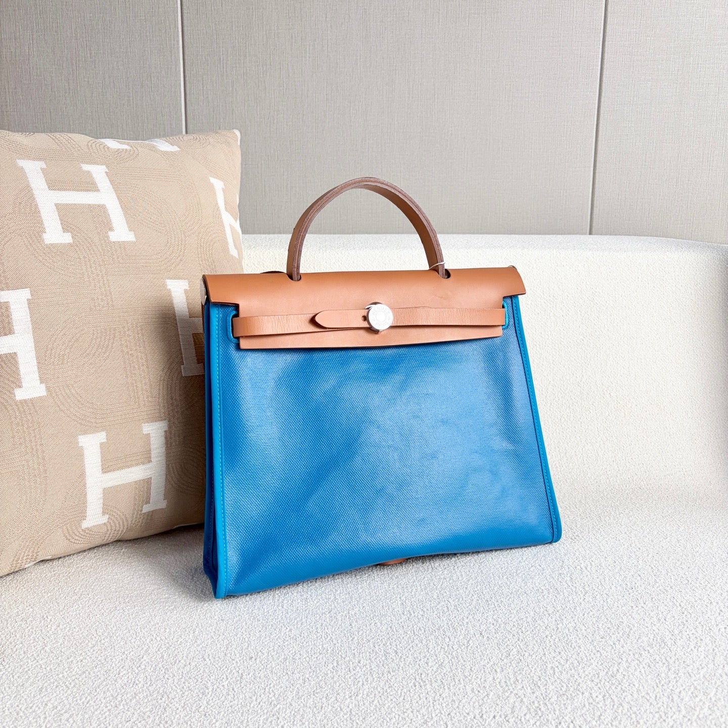 Hermès - Herbag 31 - Waterproof canvas and Vache Hunter leather - Zanzibar Blue and Tan - (Medium)