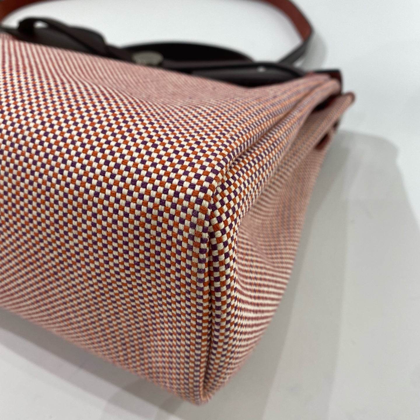 Hermès - Herbag 31 - Woven canvas with leather trim - Burgundy, Orange, and White Woven Canvas with Burgundy Leather Trim - (Medium)