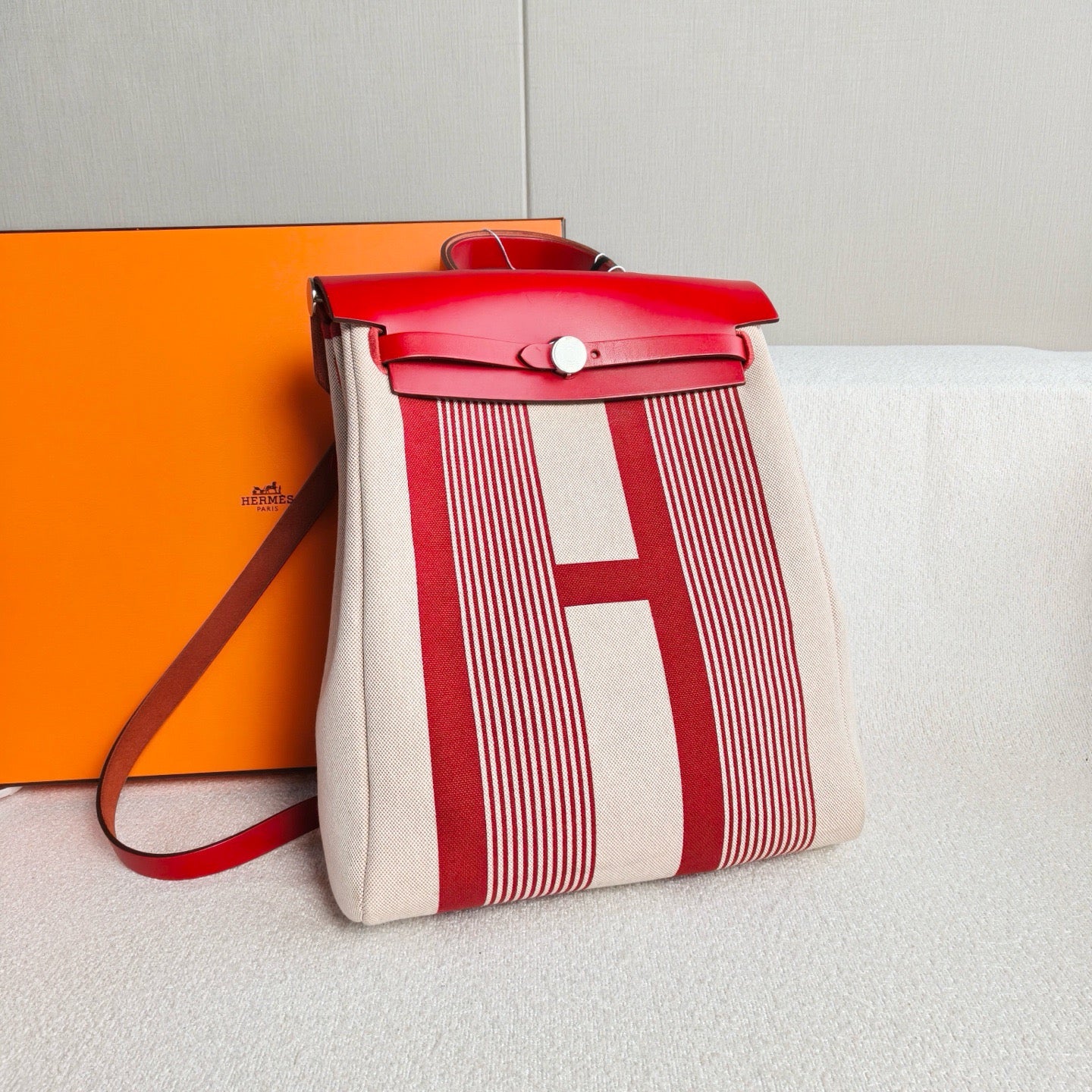 Hermès - Herbag - Canvas and leather - Red and Beige - (Medium)