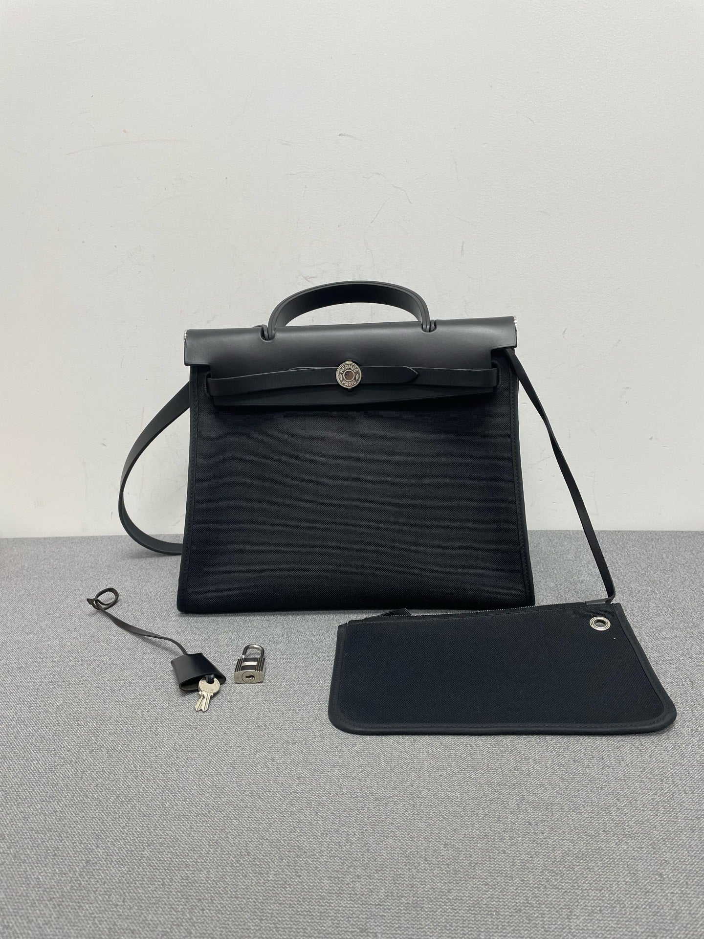 Hermes - Herbag - Cloth - Black - (medium)