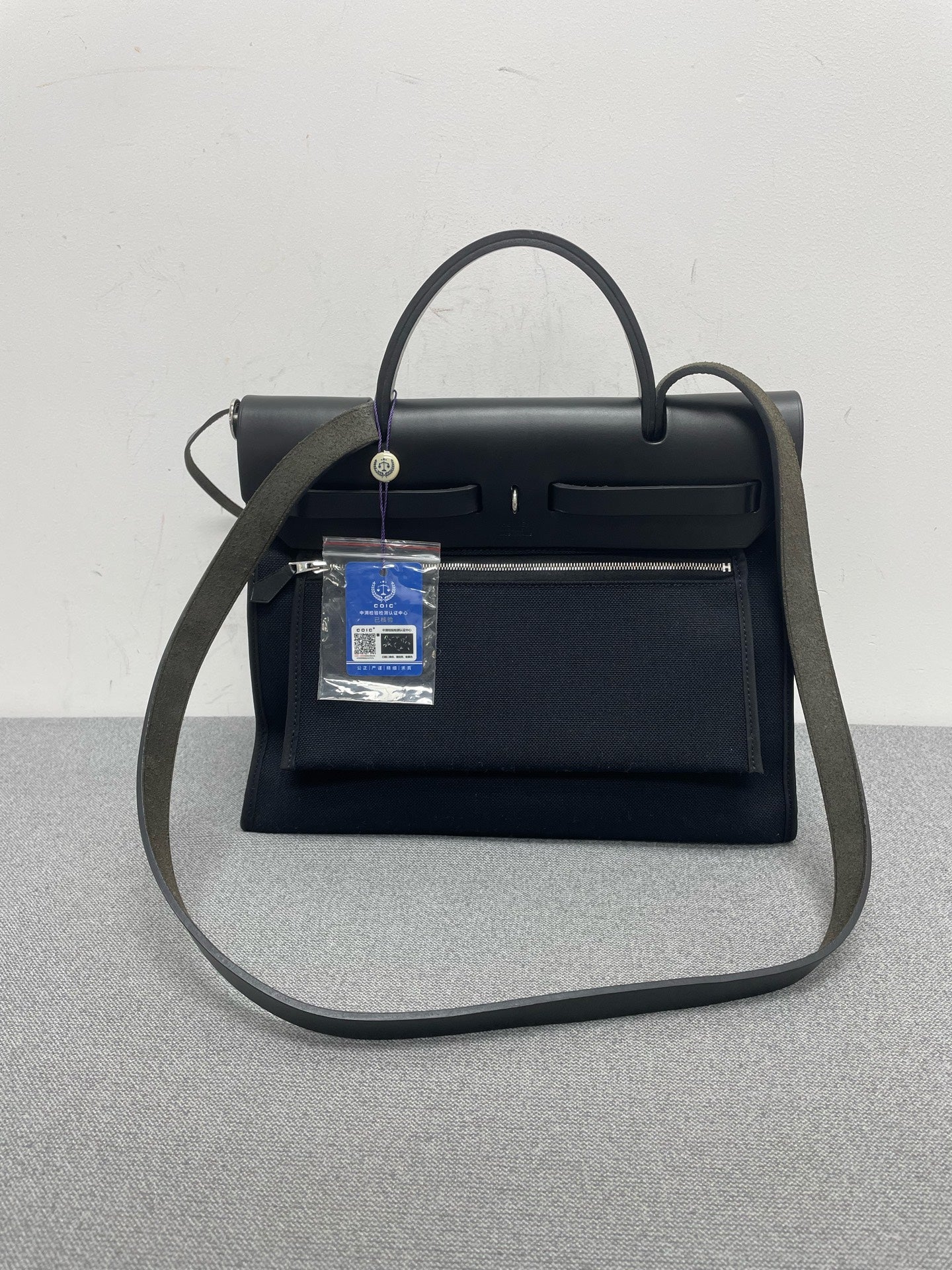 Hermès - Herbag - Cloth - Black - (medium)